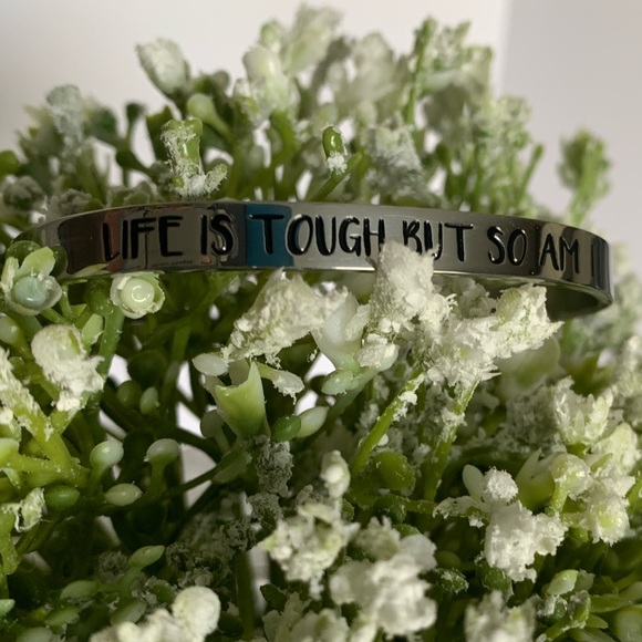 bracelet with gift bag “life is tough but so I’m I” - Picture 7 of 10